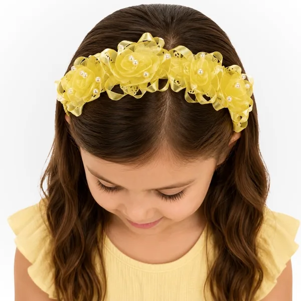 Tiara Infantil Floral com Pérolas e Flores em Voal