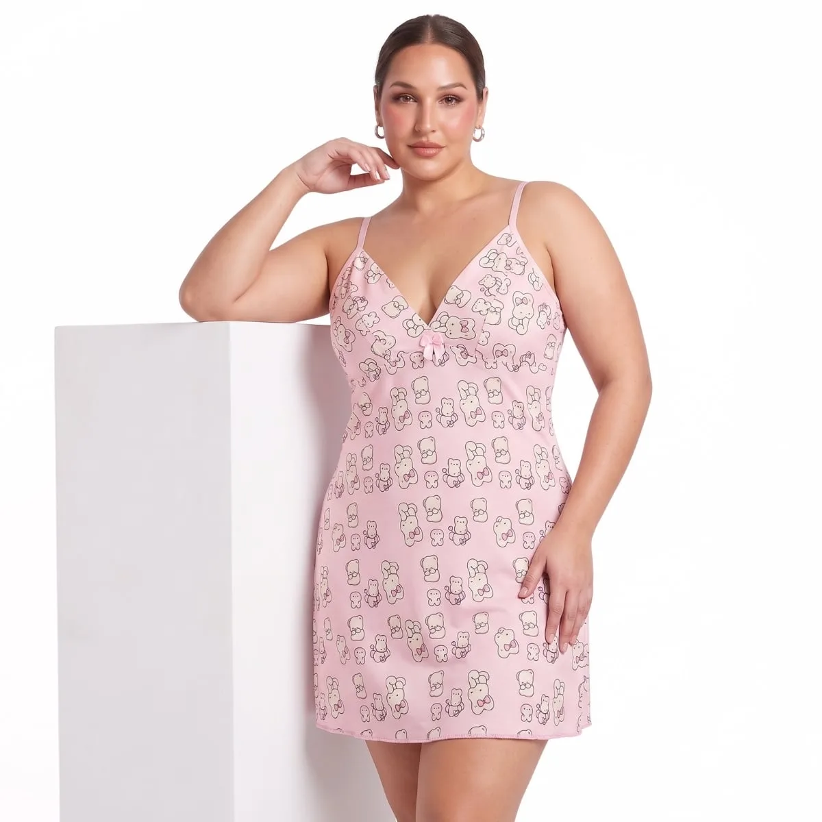 Camisola Plus Size em Liganete com Laço e Alças Finas - Imagem 5